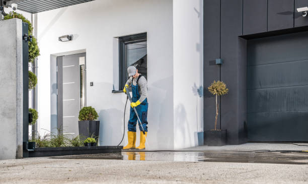 Best Parking Lot and Garage Cleaning  in Markesan, WI